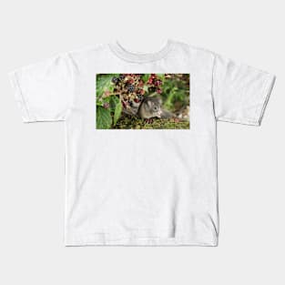 brambles and mouse Kids T-Shirt